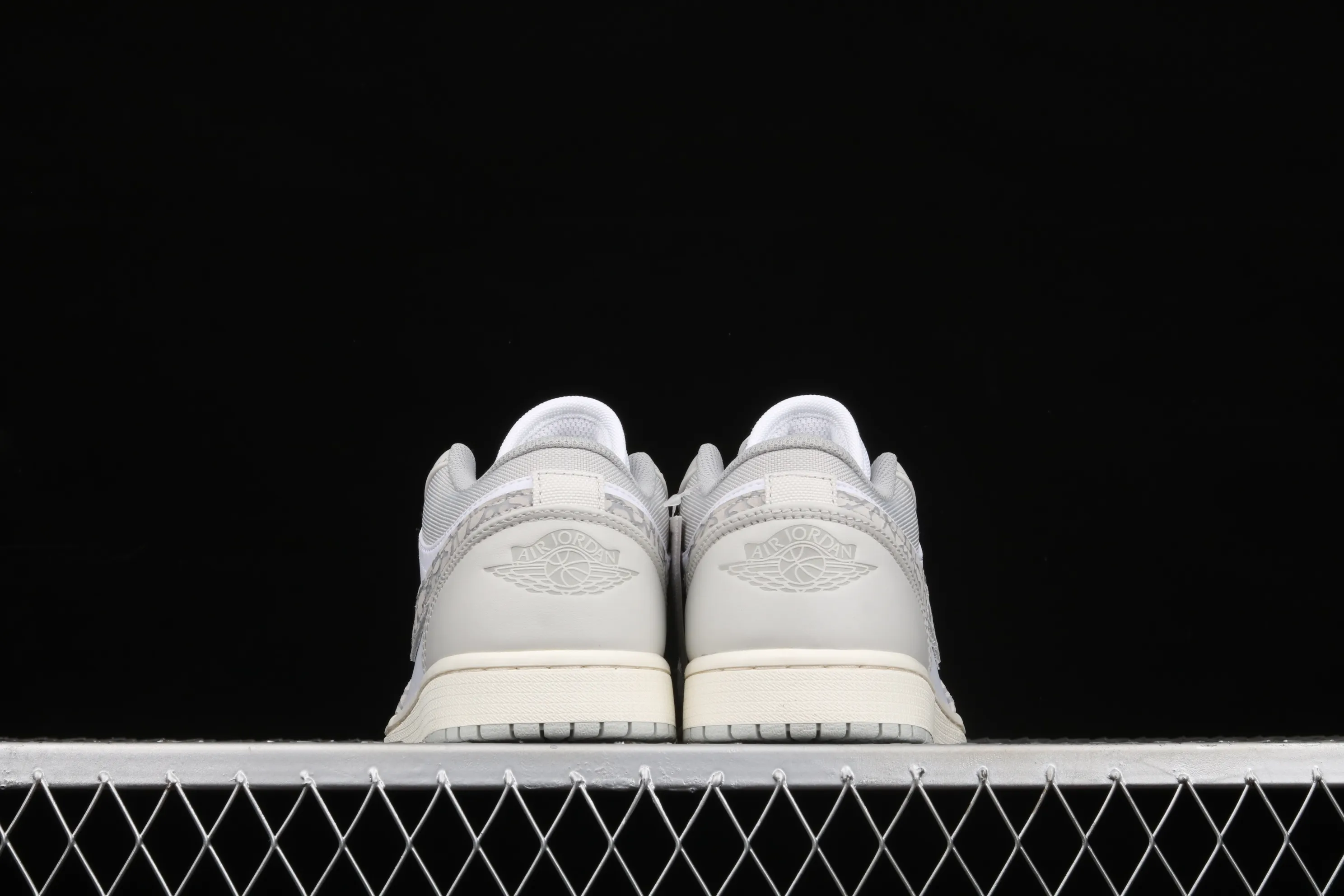 All categories Air Jordan Jordan series basketball shoes Air Jordan 1 Low G version pure original Air Jordan 1 Low Prm "Elephant Print" AJ1 Joe 1 low top white gray crackle pattern DH4269-100